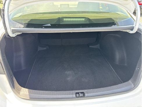 Used 2023 Toyota Corolla LE FWD image 14
