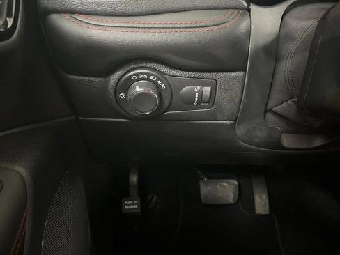 Used 2025 Dodge Durango R/T AWD/4WD image 62