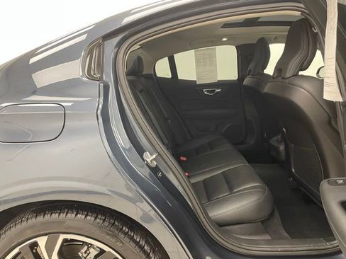 Used 2024 Volvo S60 B5 Plus image 14