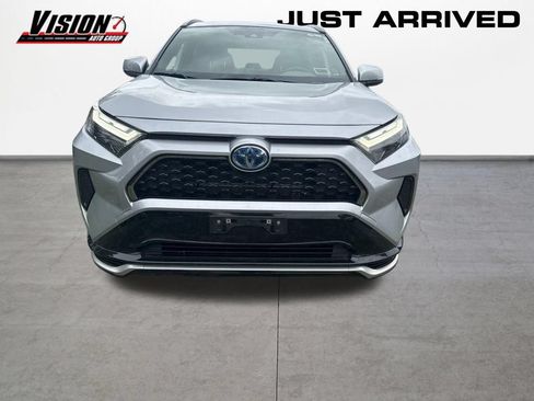 Used 2024 Toyota RAV4 SE w/ Weather & Moonroof Package AWD/4WD image 6