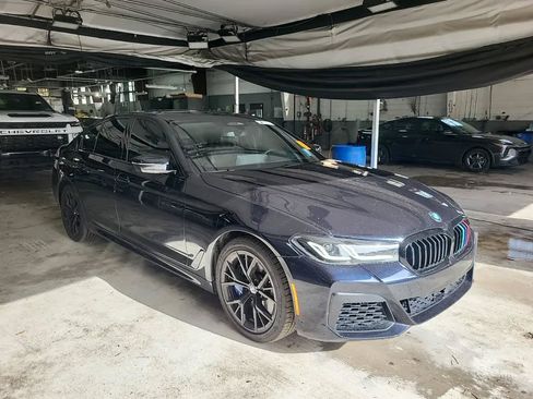 Used 2022 BMW 540i xDrive w/ Executive Package AWD/4WD image 5