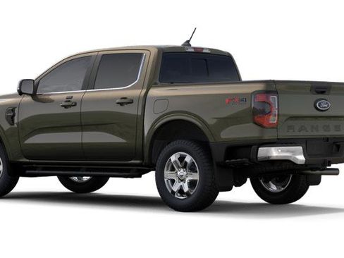 New 2025 Ford Ranger Lariat w/ FX4 Off-Road Package image 2