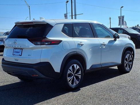 Used 2021 Nissan Rogue SV FWD image 8