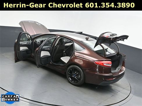 Used 2019 Ford Fusion SE w/ Equipment Group 151A image 48