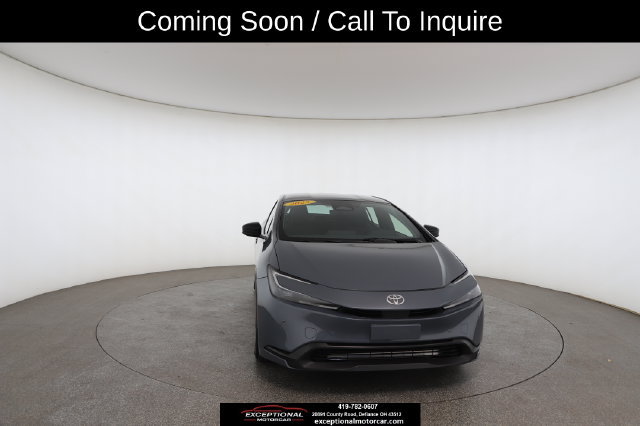 Used 2025 Toyota Prius LE FWD image 30