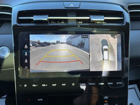 Used 2024 Hyundai Tucson Limited image 32