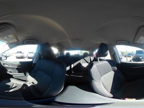 Used 2025 Toyota Camry LE image 42