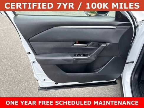 Used 2025 MAZDA CX-50 AWD 2.5 S w/ Preferred Package image 13