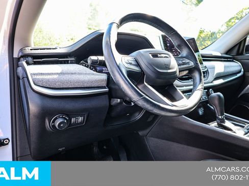 Used 2022 Jeep Compass Latitude w/ Convenience Group AWD/4WD image 22
