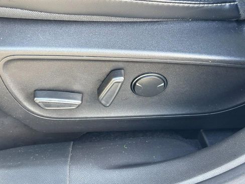 Used 2023 Ford Escape Platinum image 16