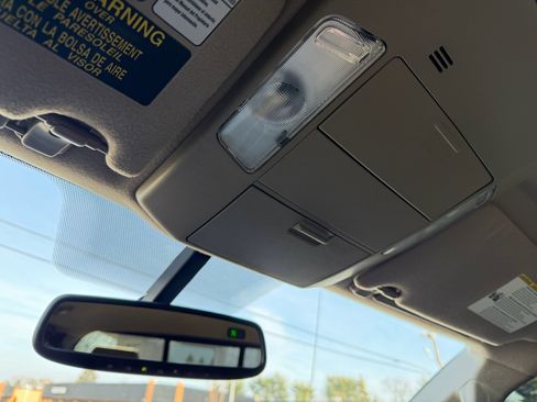 Used 2011 Toyota Tundra Limited image 14