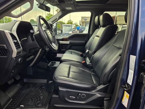 Used 2018 Ford F150 Lariat w/ Equipment Group 501A Mid image 19