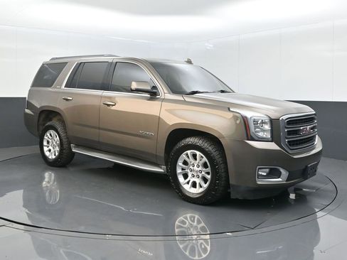 Used 2015 GMC Yukon SLT w/ Open Road Package image 1
