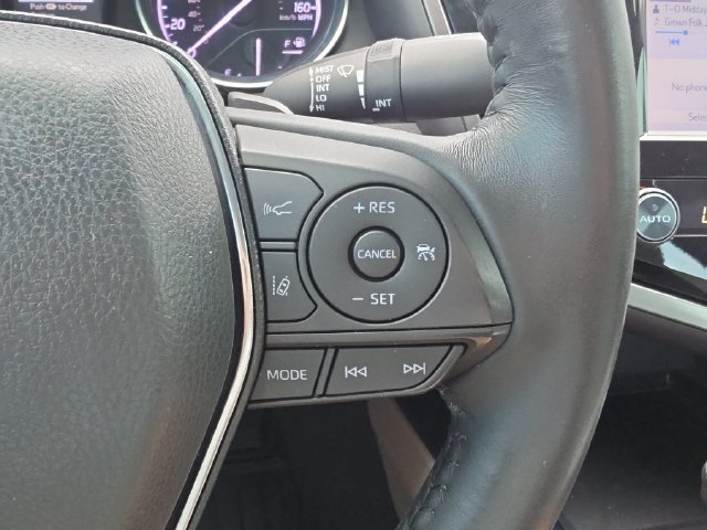 Used 2020 Toyota Camry SE FWD image 22