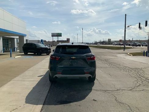 Used 2019 Chevrolet Blazer LT w/ Sun and Wheels Package image 8