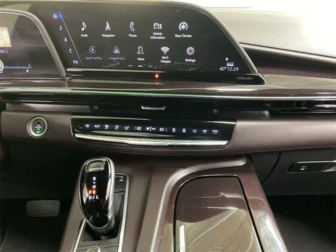 Used 2021 Cadillac Escalade Sport Platinum image 25