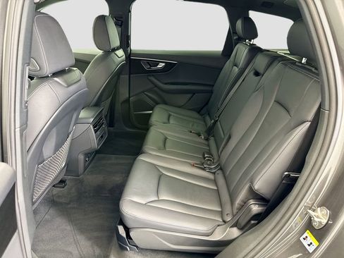Certified 2025 Audi Q7 2.0T Premium Plus w/ Premium Plus Package image 20
