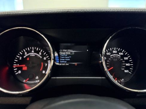 Used 2017 Ford Mustang GT w/ GT Performance Package RWD image 8