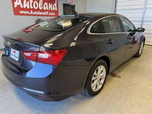 Used 2023 Chevrolet Malibu LT image 7