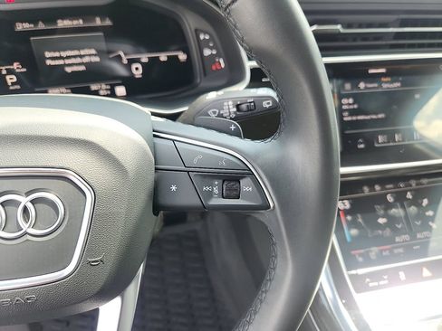 Used 2022 Audi Q7 3.0T Prestige w/ Prestige Package AWD/4WD image 22