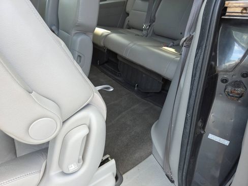 Used 2011 Honda Odyssey EX-L image 32
