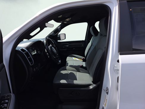 Used 2021 RAM 1500 Big Horn w/ Trailer Tow Group AWD/4WD image 9