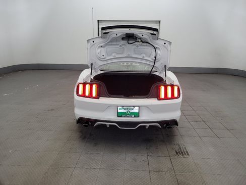 Used 2017 Ford Mustang Premium RWD image 29