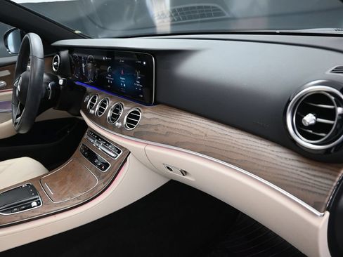 Used 2023 Mercedes-Benz E 350 Sedan image 24