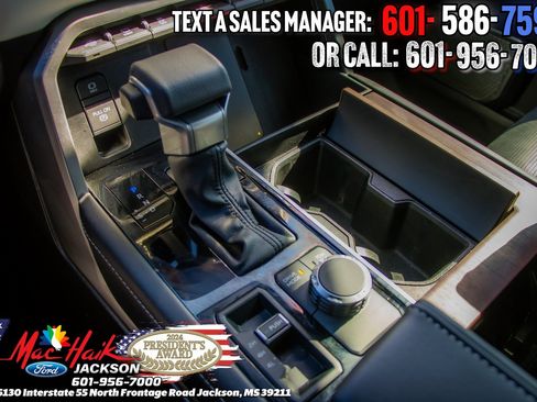 Used 2025 Toyota Sequoia Capstone image 27