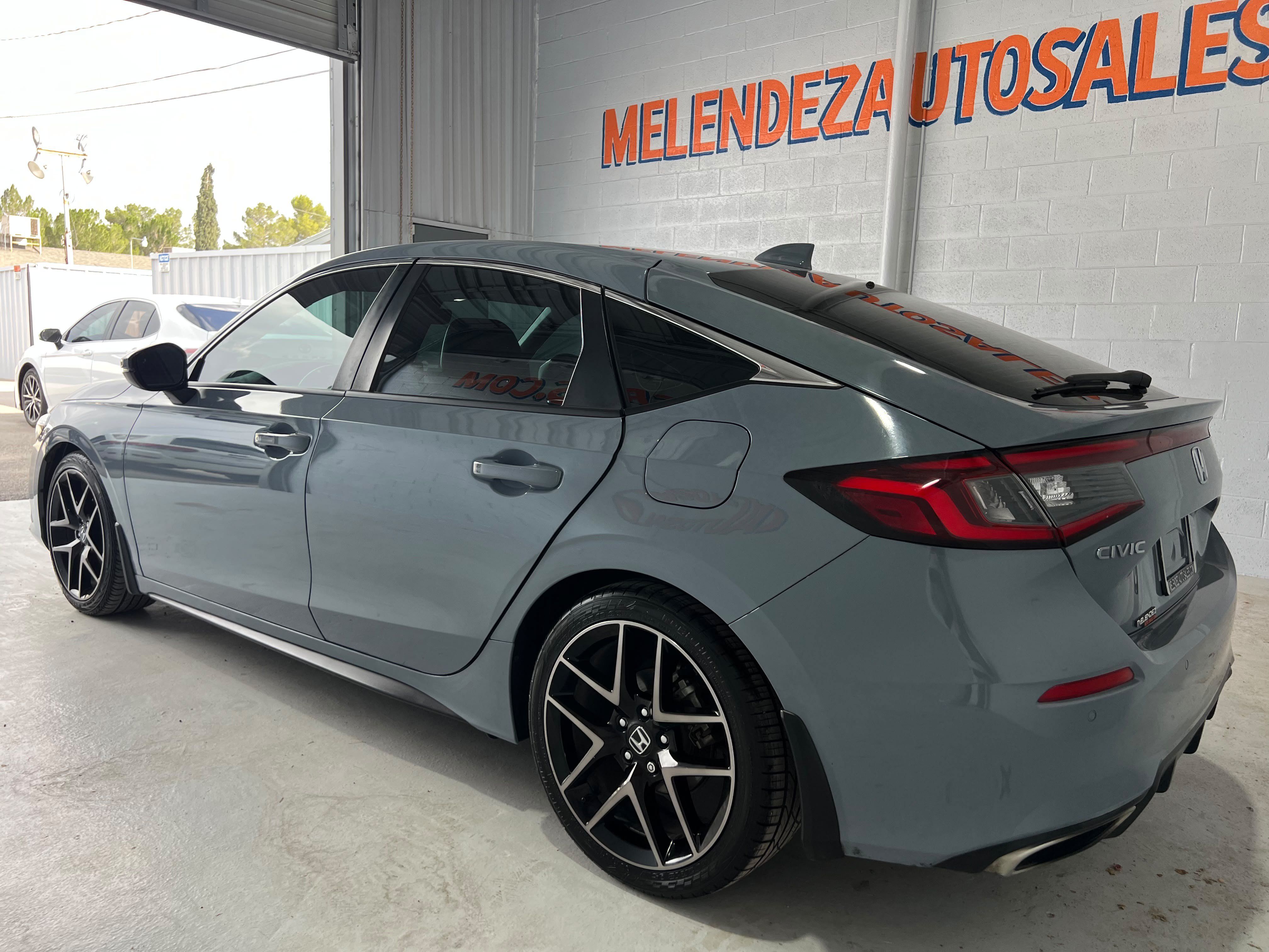 Used 2022 Honda Civic Sport Touring image 3