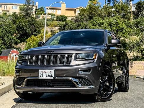 Used 2015 Jeep Grand Cherokee High Altitude image 3
