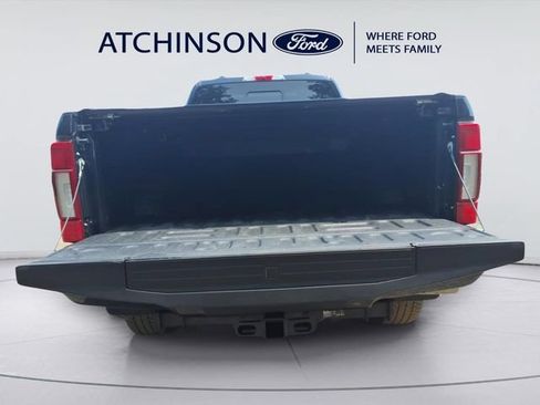 Used 2022 Ford F350 Lariat w/ Black Appearance Package AWD/4WD image 8