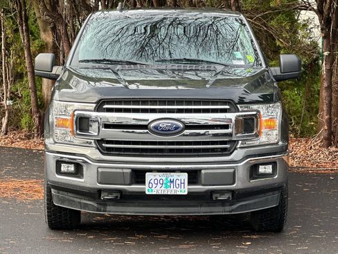 Used 2020 Ford F150 XLT w/ Max Trailer Tow Package image 9