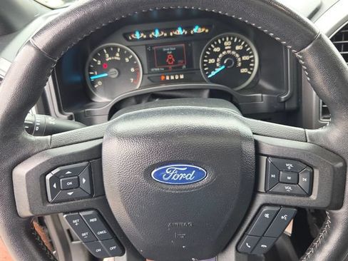 Used 2020 Ford F150 XLT w/ Equipment Group 302A Luxury AWD/4WD image 24
