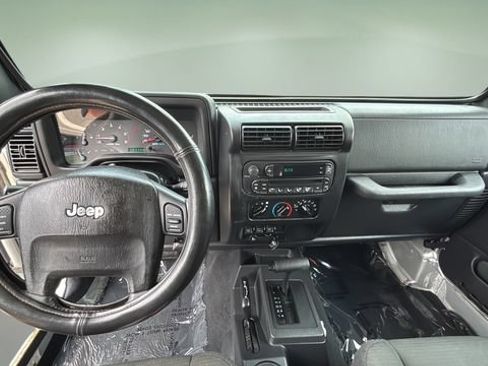 Used 2006 Jeep Wrangler Unlimited AWD/4WD image 17