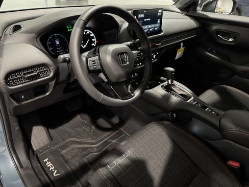 New 2026 Honda HR-V Sport image 9