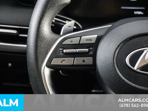 Used 2025 Hyundai Palisade SE FWD image 25