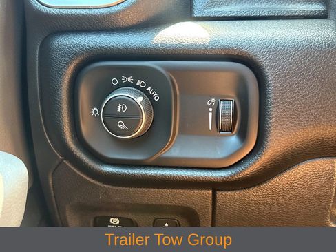Used 2022 RAM 1500 Big Horn AWD/4WD image 15