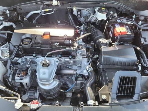 Used 2023 Honda HR-V EX-L image 27