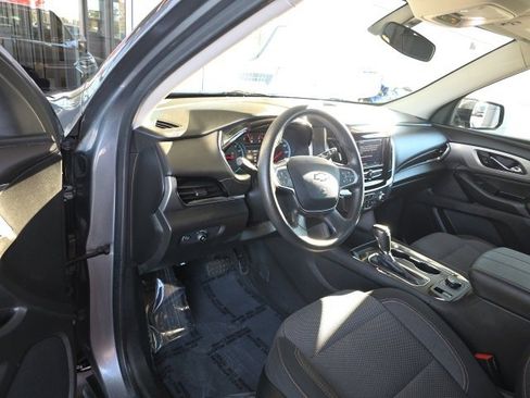 Used 2020 Chevrolet Traverse LS image 23