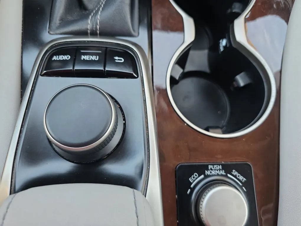 Used 2016 Lexus RX 350 FWD w/ Premium Package image 33