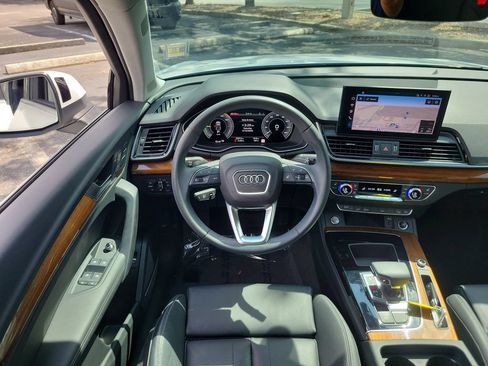 Used 2024 Audi Q5 e Premium Plus w/ Premium Plus Package AWD/4WD image 15