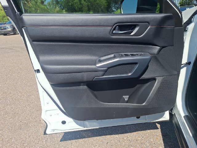 Certified 2024 Nissan Pathfinder Rock Creek AWD/4WD image 11