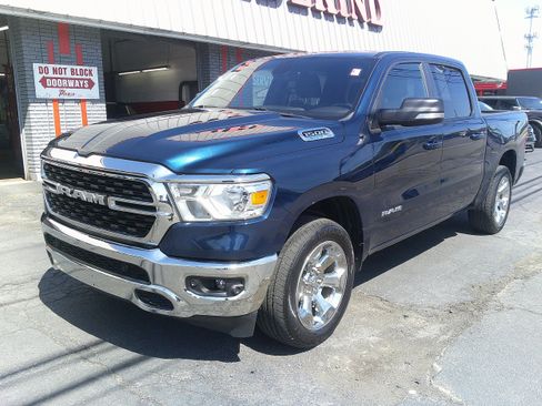 Used 2022 RAM 1500 Big Horn AWD/4WD image 2