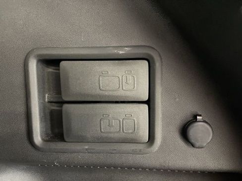 Used 2022 Chevrolet Equinox LT image 31