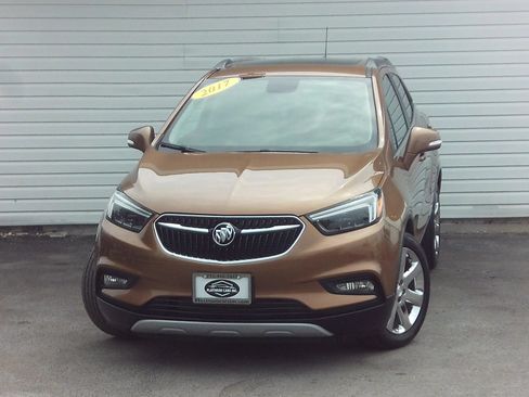 Used 2017 Buick Encore Essence w/ Experience Buick Package FWD image 13