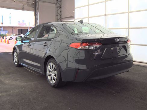 Used 2023 Toyota Corolla LE FWD image 6