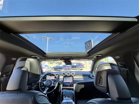 Certified 2025 Mercedes-Benz GLC 300 image 34