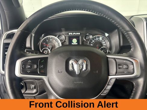 Used 2022 RAM 1500 Big Horn AWD/4WD image 11