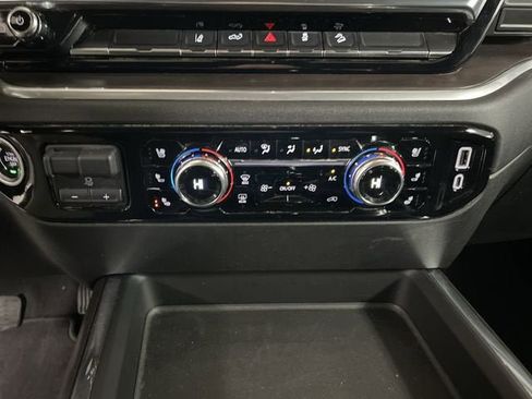 Certified 2024 GMC Sierra 2500 SLT w/ SLT Convenience Package image 17